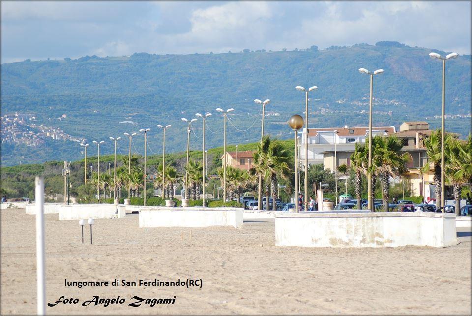 Rosa Di Mare Bed & Breakfast San Ferdinando Exterior photo